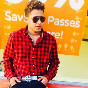 Meet your Posher, Bernardo ríos